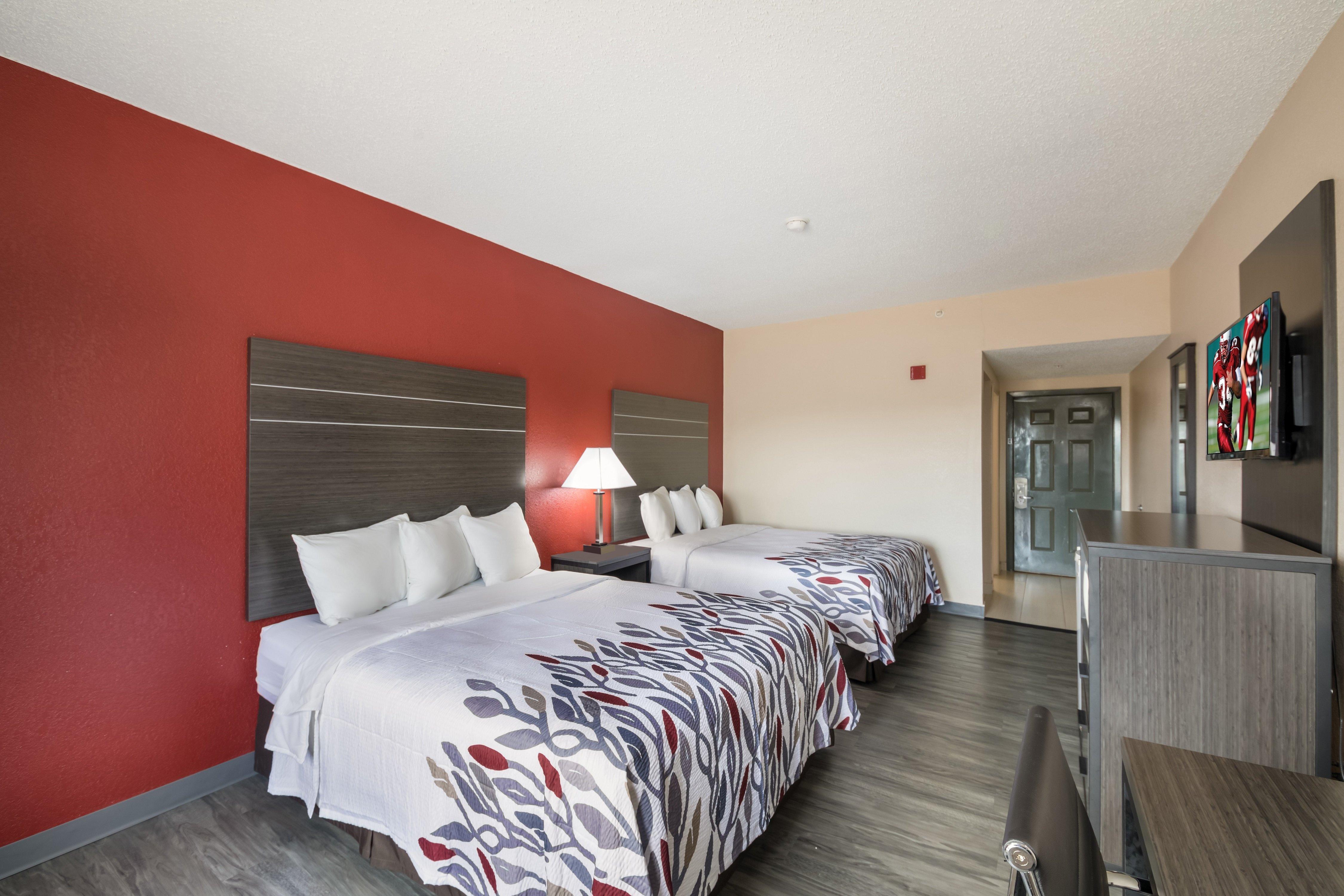 Red Roof Inn & Suites Austin East - Manor Exteriör bild
