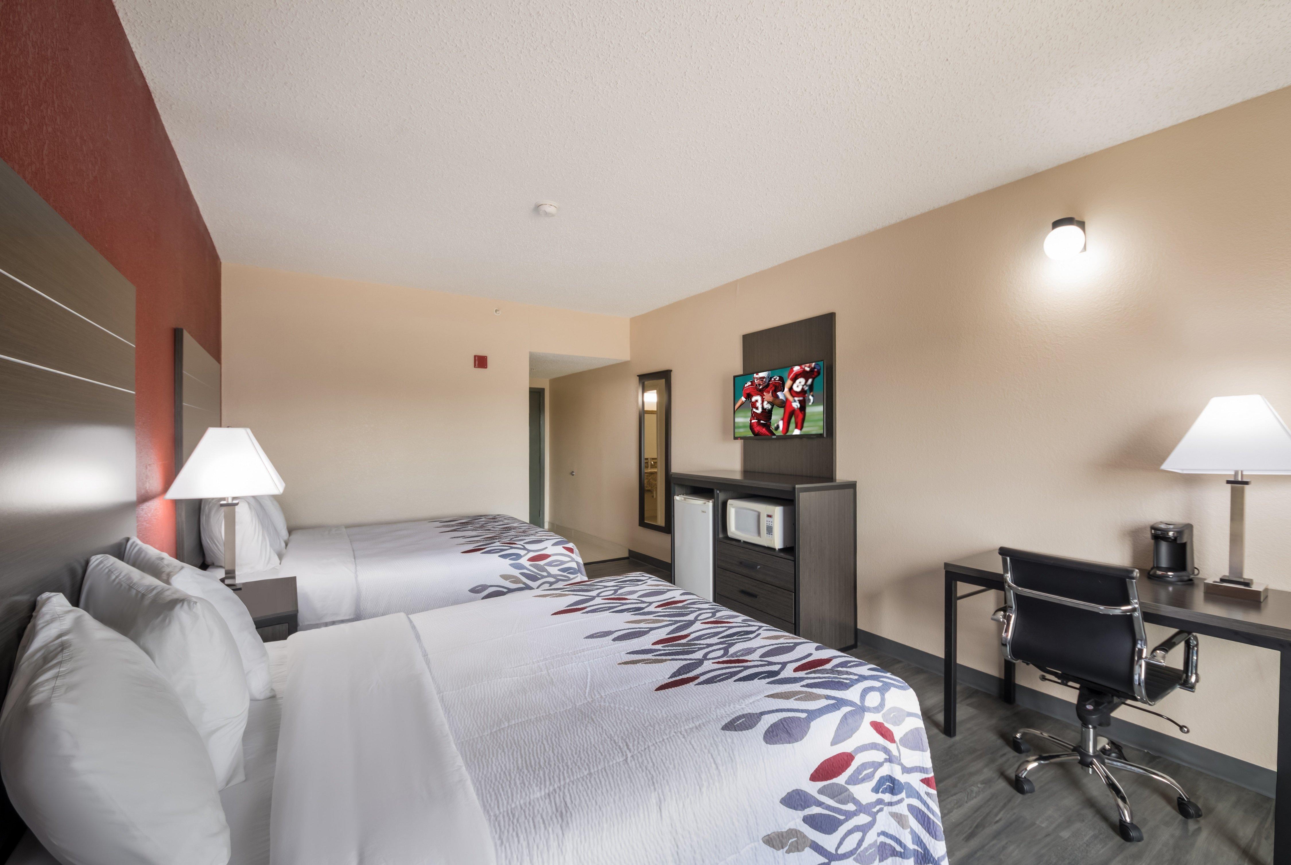 Red Roof Inn & Suites Austin East - Manor Exteriör bild