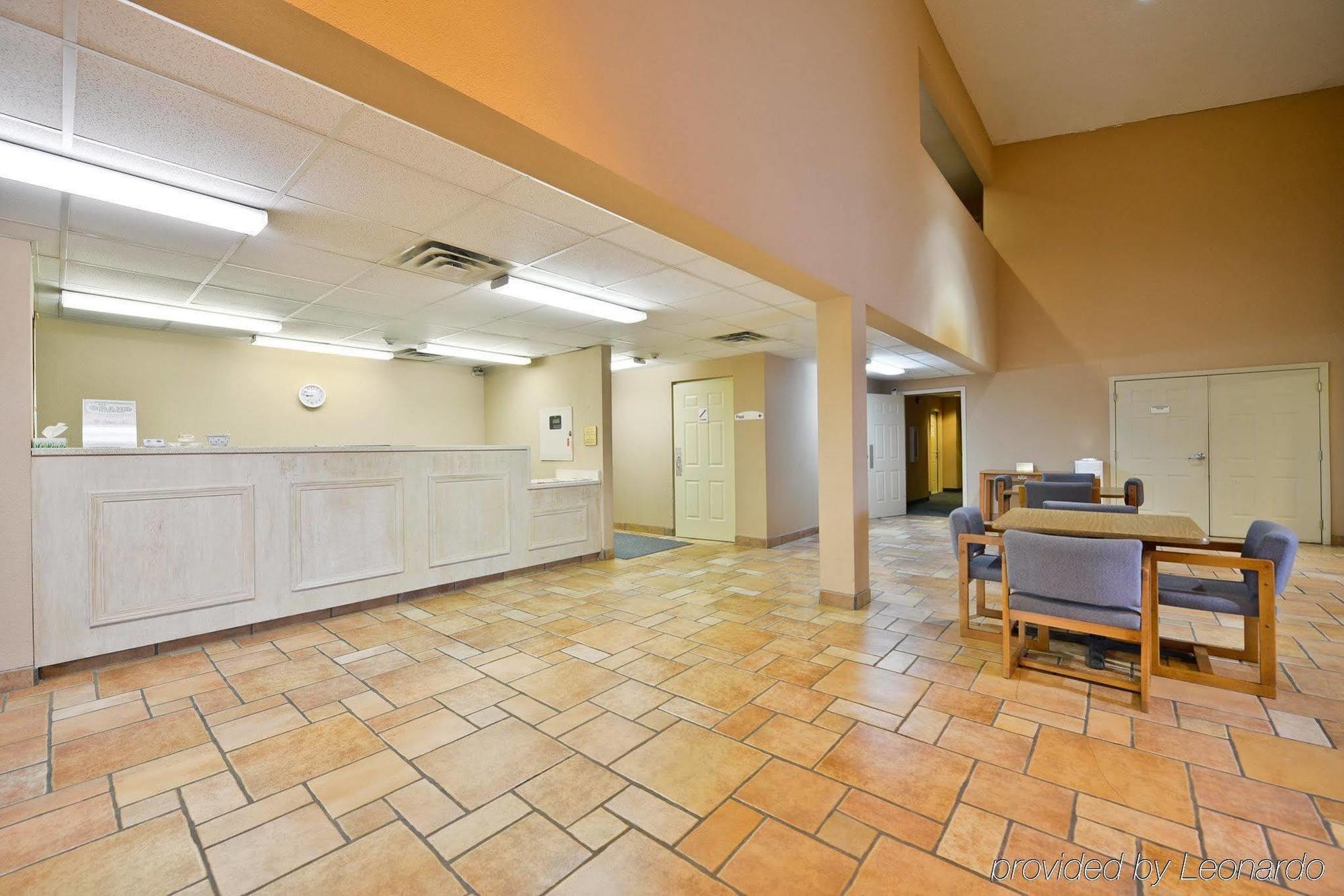 Red Roof Inn & Suites Austin East - Manor Inreriör bild