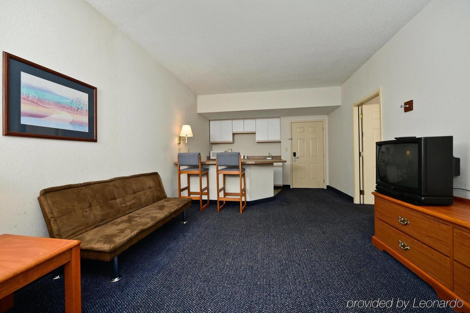 Red Roof Inn & Suites Austin East - Manor Rum bild