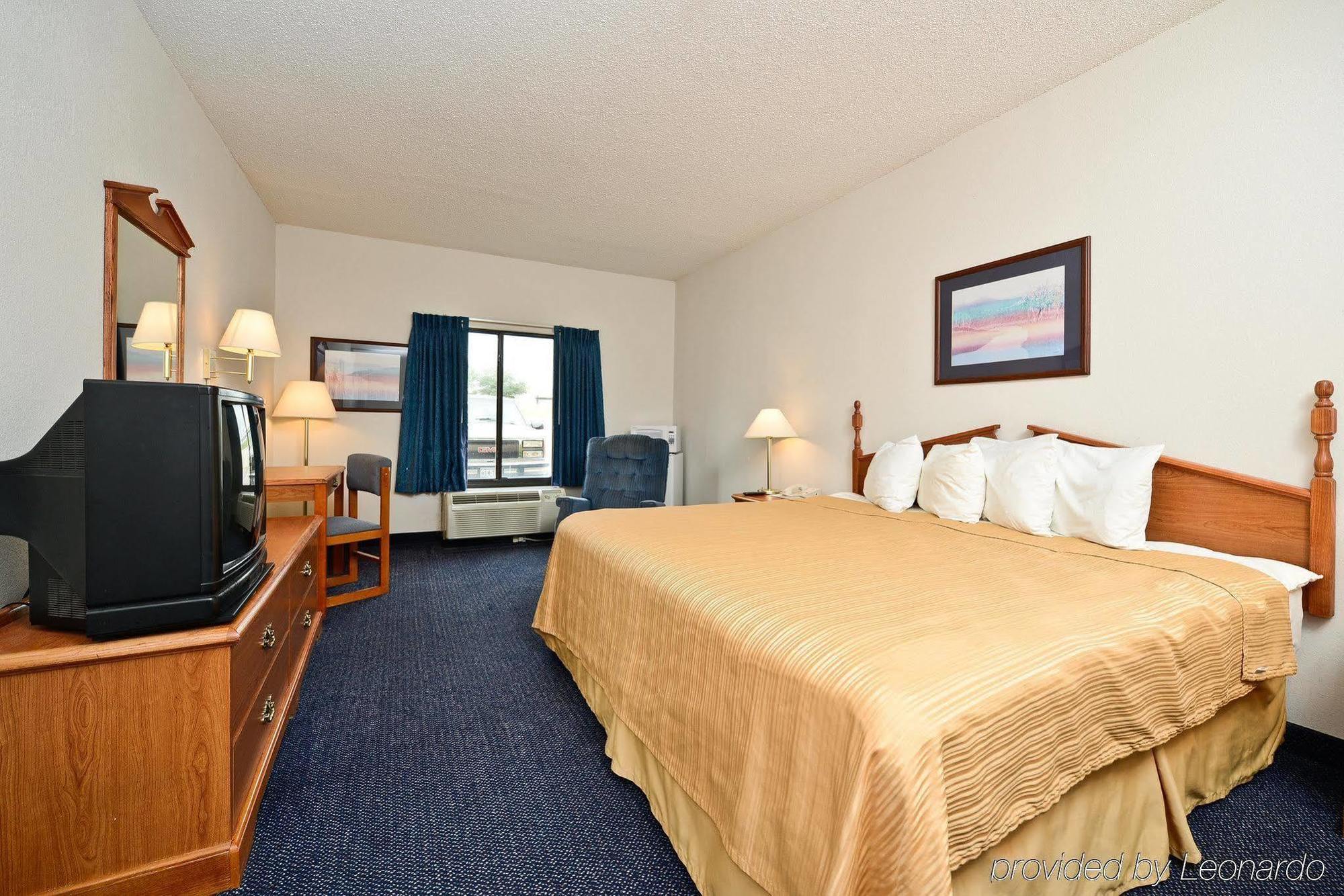 Red Roof Inn & Suites Austin East - Manor Rum bild
